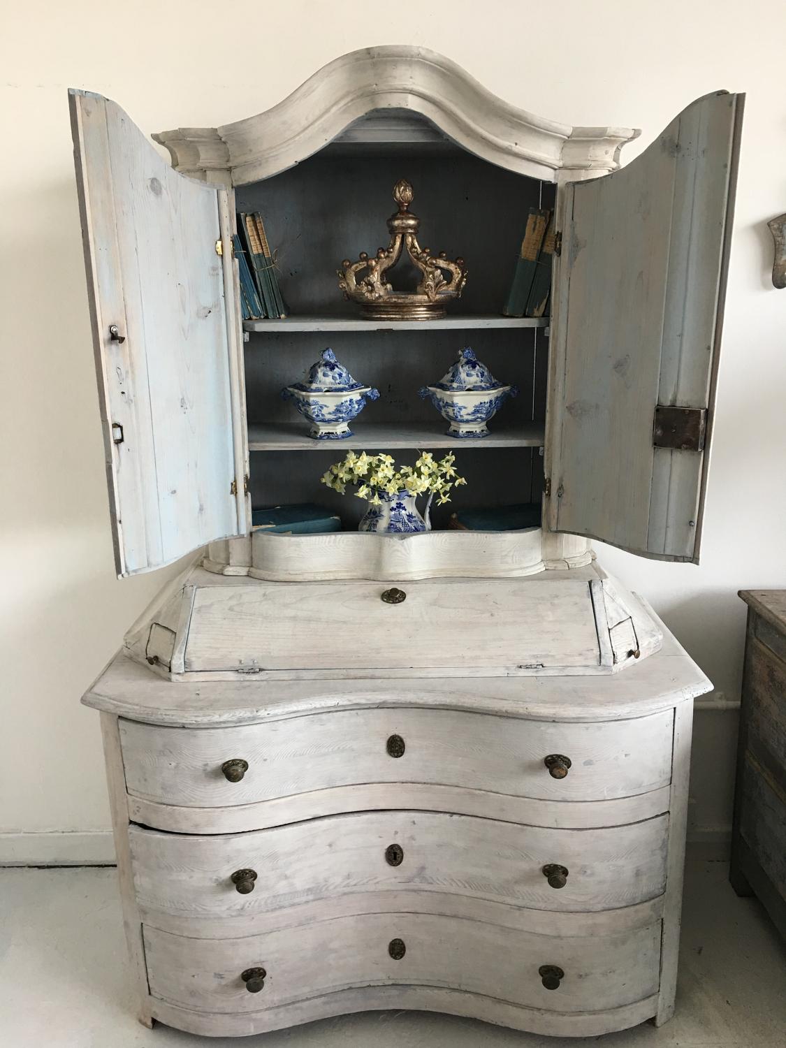 A Swedish 18th century buffet a deux corps